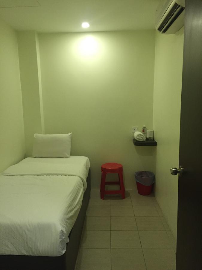 Desa House Hotel Kepong Exteriér fotografie