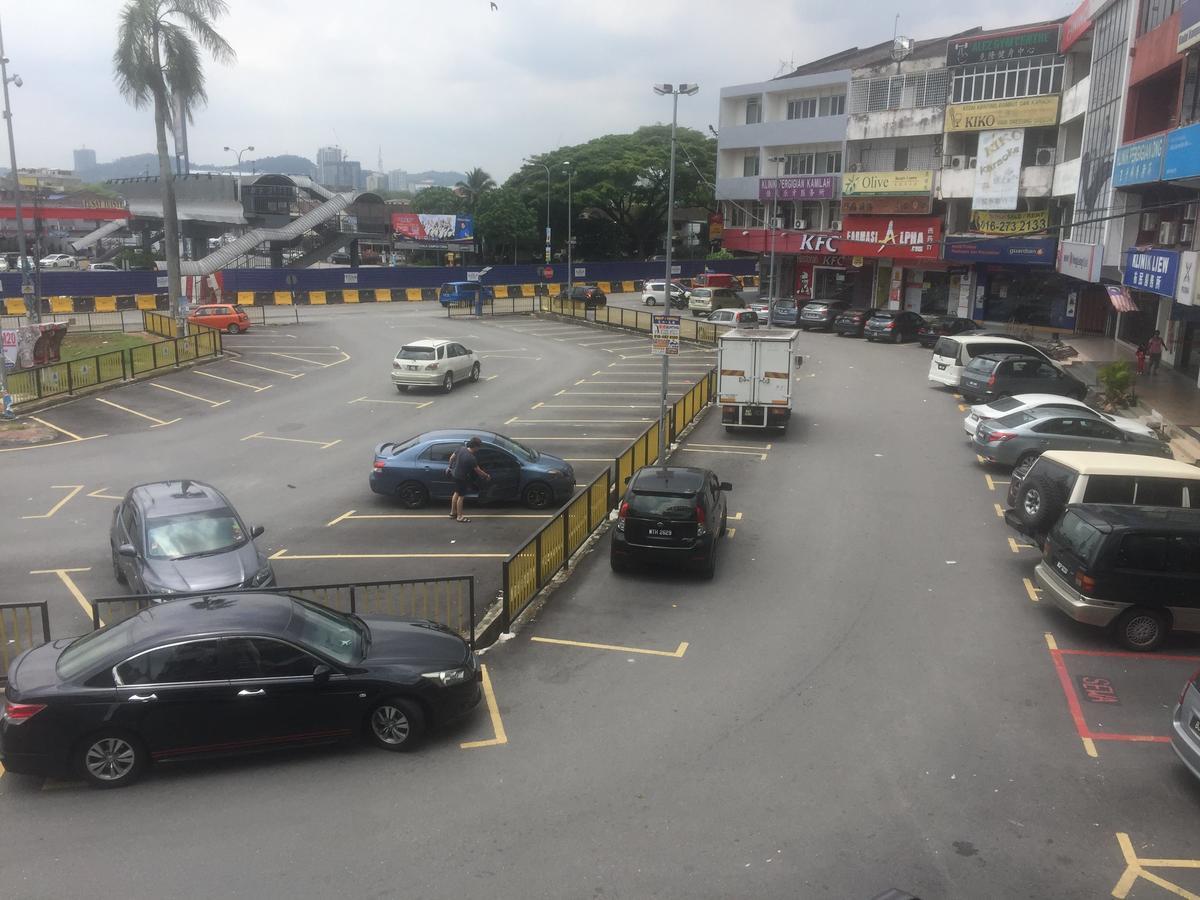 Desa House Hotel Kepong Exteriér fotografie